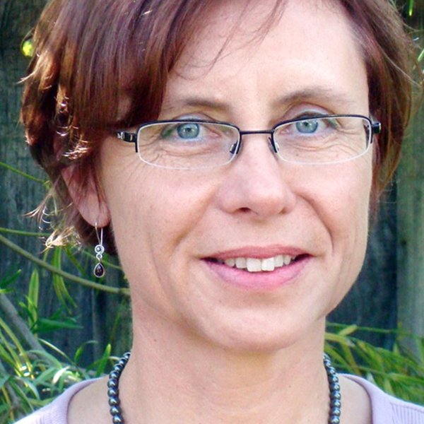 Dr. Angelika Hilbeck